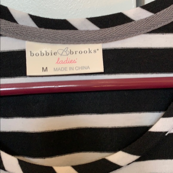 T-shirt - Picture 2 of 3